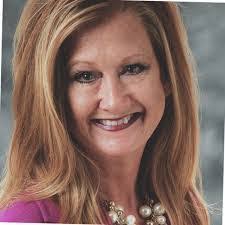 Stacy Langdon's Instagram, Twitter & Facebook