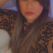 Lisa Godina's Instagram, Twitter & Facebook