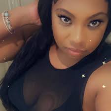 Mandisa Patrick's Instagram, Twitter & Facebook