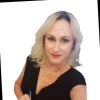 Julie Conner's Instagram, Twitter & Facebook