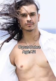 Darius Rutledge's Instagram, Twitter & Facebook