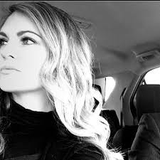 Danielle Asplund's Instagram, Twitter & Facebook