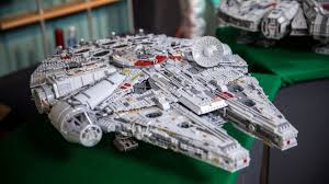 Hier ist er der nächste lego star wars millennium falcon! Lego Ultimate Collectors Series Millennium Falcon 2017 Review Youtube