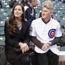 Schweinsteiger und ivanovic haben zwei gemeinsame söhne, der jüngere ist neun monate, der ältere wird in kürze zwei jahre alt werden. Ana Ivanovic Bastian Schweinsteiger Wo Werden Sie Kunftig Wohnen Gala De