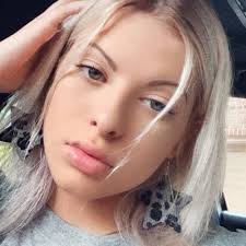 Macy Payne's Instagram, Twitter & Facebook