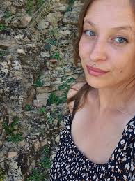 Aston prend la pose ! 😎 Chaque jour pendant 5 jours, découvrez une superbe  photo signée Lesley Jolly📸 Celle qui remportera le plus de likes deviendra  notre photo de couverture officielle !