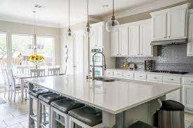 Die kataloge kommen direkt zu ihnen nach hause. Why White Is The Perfect Colour For A Kitchen Modern Home Interiors