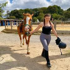 Afili aşk burcu özberk ve çağlar ertuğrul gerçek sevgili. Cocukluk Dizisi Aysegul Burcu Ozberk Oynadigi Tiyatro Oyunlari Biyografi Sitesi