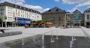 File Saarlouis Kleiner Markt Jpg Saarlouis Saarland Pfalz