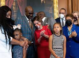 Nancy pelosi's father thomas d'alesandro jr. George Floyd S Family Meets With Biden Lawmakers On Policing Reform Get This Taken Care Of Abc News