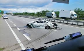 Its borders are defined by the columbia river to the north and the snake original story: Road Accident Near Alor Pongsu One Casualty Reported Ipoh Echo