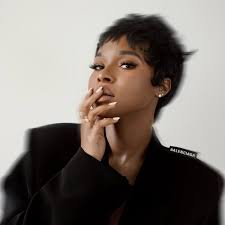 Ashley McManus (@theashleymcmanus) • Instagram photos and videos