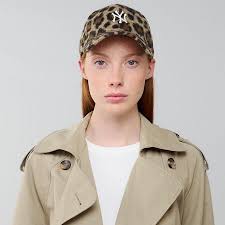 CAPS NEW ERA BROWN FEMME