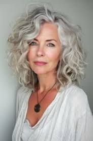 lillian navarro (navarrolillian)