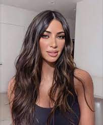 Pin By Kyra Landers On Kim Kardashian Kardashian Hair Kim Kardashian Short Hair Kardashian Hair Color