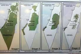 W roku 1950, dwa lata po powstaniu izraela, zachodni brzeg anektowała jordania, zaś administrację w strefie gazy przejął egipt. Mur Izrael Palestyna Oddzielajacy Dwa Narody I Rodziny