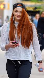 Pin By Lew Harvey On Sophie Turner Sophie Turner Red Hair Sophia Turner