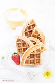 Leckere Und Supereinfache Weiche Quarkwaffeln Statt Kuchen Rezept Quark Waffeln Waffeln Rezept Rezepte