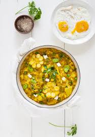 El locro es un guiso que contiene porotos, zapallos, maíz o papas y es preparado en varios países de américa del sur. Locro Sabor Casero Pizca Dsal