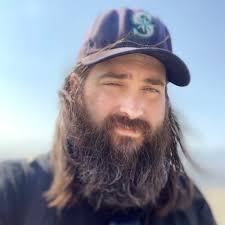 Benjamin Kahn (@thebenkahn)