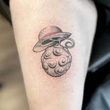 One piece tattoo straw hat