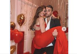 Purtroppo soffre del divorzio dei suoi genitori ed è per questo che desidera. Guendalina Tavassi In Cerca Della Verita Il Marito L Ha Tradita Davvero Foto Ultime Notizie Flash