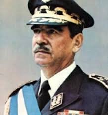 Líneas del Tiempo: Enrique Peralta Azurdia