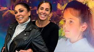 Anabel Pantoja comparte el vídeo de su comunión y muestra la faceta más  familiar de Isabel Pantoja