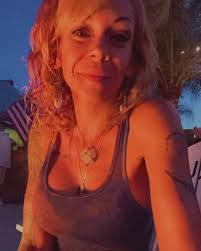 Jessica Gram's Instagram, Twitter & Facebook