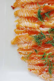 Gravlax De Saumon Fait Maison Marine Is Cooking Recette En 2020 Saumon Gravlax Gravlax Recette Saumon