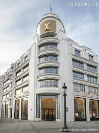 Photos Facade De La Maison Louis Vuitton Des Champs Elysees Vue Generale Magasin Paris Boutique Louis Vuitton Louis Vuitton