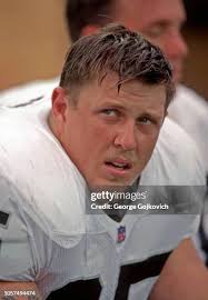 472 Barry Sims Photos & High Res Pictures