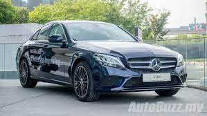 It combines dynamic proportions with reduced design lines and sculptural. Mercedes Benz Malaysia Launches The Facelifted C Class C200 Avantgarde C300 Amg Line Autobuzz My