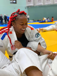 Dicko a gagné sur ippon, après un combat de 1'54''. Romane Dicko Ne Jamais Oublier La Notion De Plaisir Peu Facebook