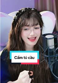 Selina Edbauer Singing