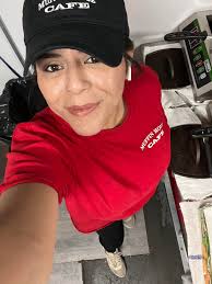 Hello!!! I'm looking for friendly, dependable hardworking individuals to  work at the Muffin House Cafe in Westwood. With the Walpole location  opening soon, I'm looking to build my team. If you or