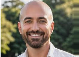 Matthew Moreau's Instagram, Twitter & Facebook