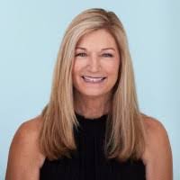 Debbie Farmer's Instagram, Twitter & Facebook