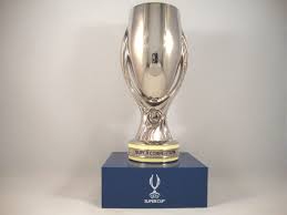 The first trophy was presented to ajax in 1973. Uefa Super Cup Trophy On Acrylic Podest 150mm Buy Online In Andorra At Andorra Desertcart Com Productid 153299903