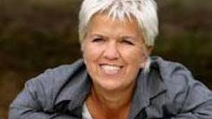 C'est un sujet qui a été très commenté sur la toile. Mimie Mathy S Exporte A L Etranger Premiere Fr