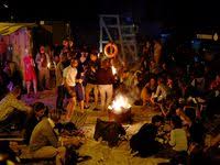 Winter Badeschiff Berlin It Even Has A Sauna Urban Beach Kids Attractions Waterfront