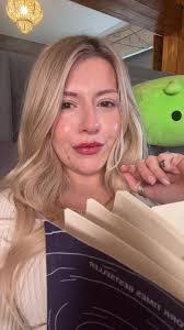 Jessie Rivers's Instagram, Twitter & Facebook