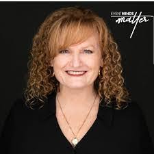 Jennifer Howton's Instagram, Twitter & Facebook