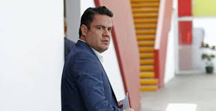 'quiero lamentar mucho el asesinato del ex gobernador de jalisco, aristóteles sandoval, envío mi pésame a sus familiares, amigos, y es un asunto que se va investigar para que se conozca la causa, el móvil y se castigue a los responsables'. 17tvwsw5tqnsbm