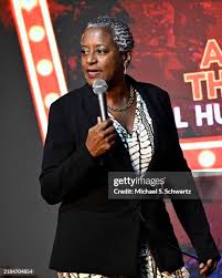 73 Annie Mcknight Photos & High Res Pictures