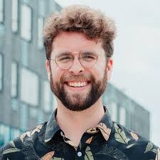 Isaac Iverson's Instagram, Twitter & Facebook