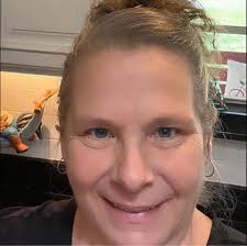 SANTA!!!!!!!!!! Everyone be