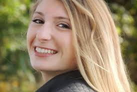 On Sunday, August 29, our amazing sister, aunt and friend Bunny Sterin lost  her 3-year, courageous battle with lung cancer. Bunny was born and raised  in Swampscott, MA but when she headed