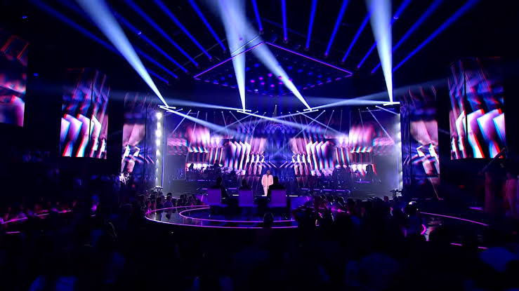 Raye, Sombr and Teddy Swims are teaming up to honor pop culture icon George  Michael at the MTV Video Music Awards this weekend. | ABC7 Morning Show
