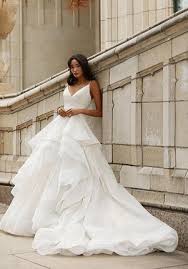 Our collection is wide and it has all sorts of ball gowns. Ball Gown Wedding Dresses The Knot